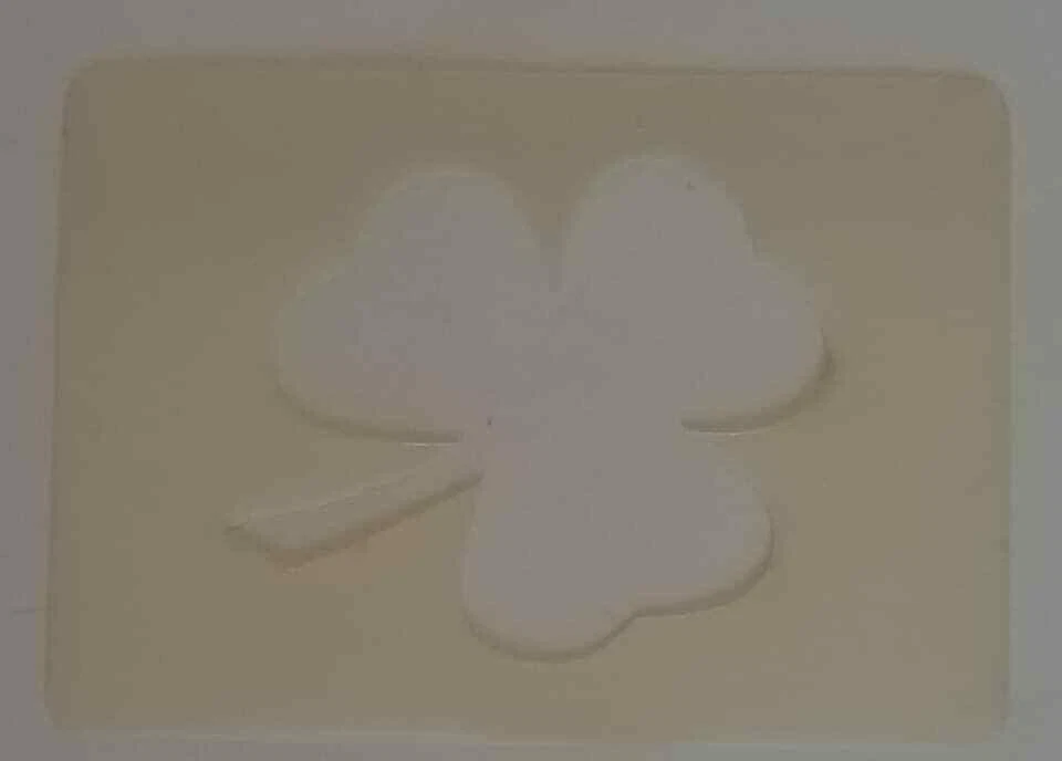 DAZZLE GLITTER TATTOOS 2 x Kleeblatt Schminken Rugby wiederverwendbar Irland 6 Nationen St. Patricks