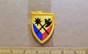 US Army - 194th Armored Brigade Embroidered Patch (NOS) - Picture 1 of 6