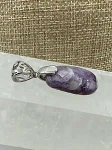 Small Oval Purple Charoite Crystal With Sterling Silver 925 Pendant #1131 - Picture 1 of 7