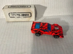 MATCHBOX # 11 NARANJA Y NEGRO SALPICADURAS PINTADO IMSA FORD MUSTANG MB11 1/64 - Imagen 1 de 3