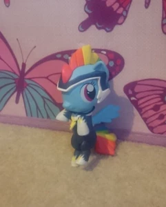 My Little Pony G4 Power Pony Rainbow Dash Funko Mystery Mini - Picture 1 of 8