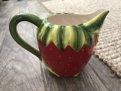 Jarra de granja fresa colección martha stewart de macys Foto 1 de 3