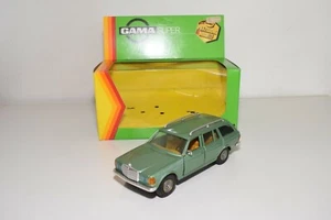 A35 1:26 GAMA 2115 MERCEDES-BENZ 300TD 300 TD TURBO DIESEL STATION WAGON WITH... - Foto 1 di 9