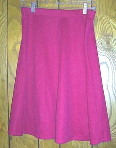 Alfred Dunner Hot Pink Skirt w/Belt Size 6 Petite - Picture 1 of 1