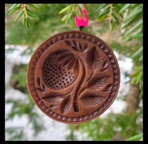 New Springerle Cookie Mold Press Stamp Sweet Strawberry House on the Hill - Picture 1 of 1