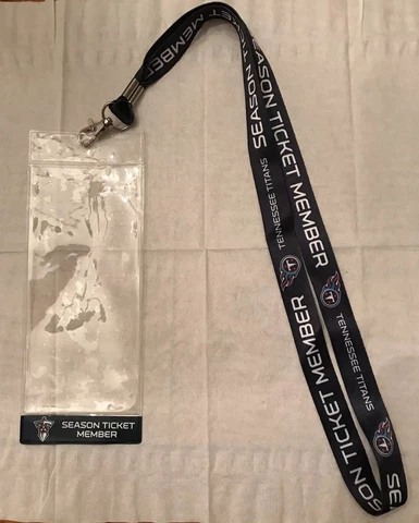 NFL TENNESSEE TITANS SEASON TICKET MEMBER NEW DARK BLUE LANYARD & TICKET HOLDER Cover