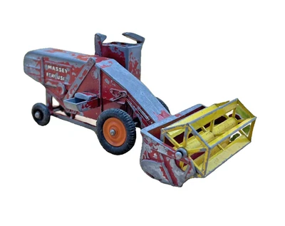 Matchbox Lesney Massey Ferguson Combine Harvester No.5 Vintage Farm Diecast - Image 1 of 4