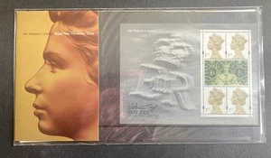 KÖNIGSPOST POSTFRISCHE BRIEFMARKEN 2000 PRÄSENTATIONSPAKET M03 BRIEFMARKEN IHRER MAJESTÄT SHOW - Bild 1 von 2