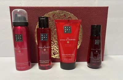Caja abierta Rituals The Ritual of Ayurveda Equilibrio Set de regalo Crema de ducha Aceite Espuma Foto 1 de 4