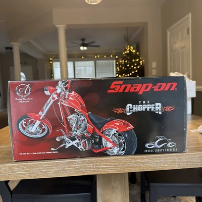 2004 Snap On OCC 橙色县切碎机 1: 10 比例压铸摩托车照片 — 第 1/4 张图片