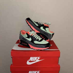 Nike Air Max 90 Essential Green Sneakers for Men for Sale | Authenticity  Guaranteed | eBay