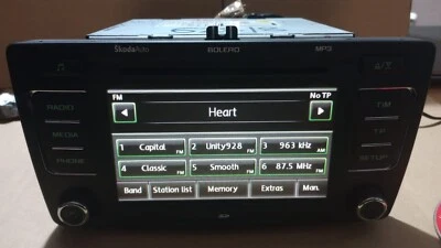 SKODA BOLERO OCTAVIA II Radio 1Z0035156F Radio mit Changer Touch Display - Bild 1 von 3