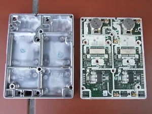 2,3GHz QRO AMPLIFIER, 2x BLC9G22XS-400AVT + cover - Zdjęcie 1 z 2