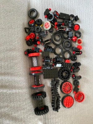 Lego Reifen Felgen Räder mit Achse Aufhängung Befestigung Ritter - Bild 1 von 4