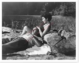 Actor Montgomery Clift With Elizabeth Taylor 8 x 10 Silver Halide Photo - Foto 1 di 1
