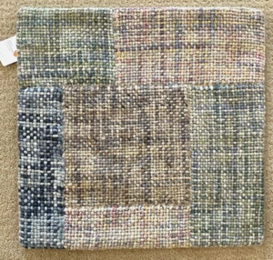NWT ~ POTTERY BARN Renly Patchwork Multi Woven Pillow Cover 20" x 20" - Picture 1 of 11