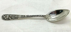 Repousse 1895 Macdonald Sterling Silver Fruit Spoon Flower Handchased Baltimore - Picture 1 of 7