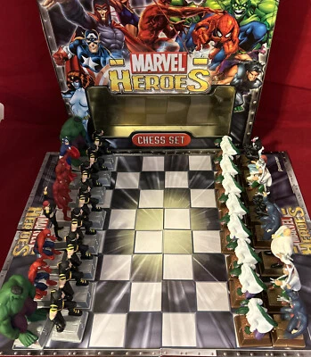 RARE Pressman Marvel Heroes Chess Set - Complete 2003 (In Tin no insert) - Image 1 of 4