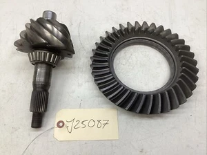 FORD OEM 9" IN. RING AND PINION GEAR SET 3.50 RATIO D2TW-4210-A / C2AW-4610-L - Picture 1 of 13