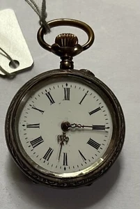 *Antiguo reloj de bolsillo/colgante cilindro remontante 6 rubíes plata .800 damas funciona - Imagen 1 de 5
