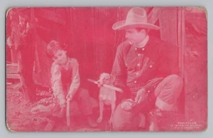 Tom Tyler Frankie Darro en Wyoming Wildcat Western Película Exposición Arcade Postal - Imagen 1 de 2