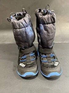 Botas Tenis Aisladas Stride Rite Star Wars Hechas para Jugar - Talla 10M - Imagen 1 de 5