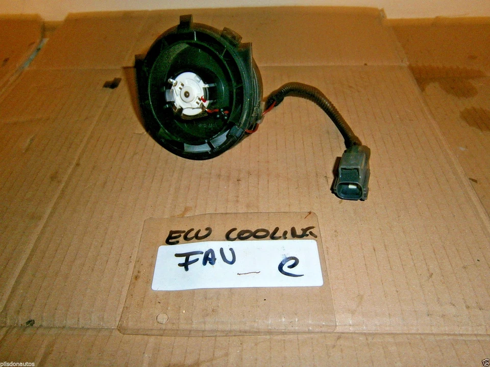 VOLVO XC90 2003-2006 ENGINE ECU COOLING FAN 8666595 / 0130002843 - Image 1 of 1