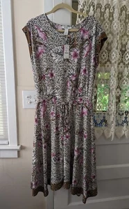 WHBM Animal Print Blumen Kleid Taschentuchsaum Medium Leopard Neu mit Etikett - Bild 1 von 8