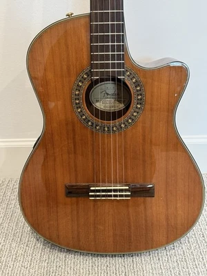 Guitarra eléctrica acústica clásica natural Fender CN-240SCE Foto 1 de 4