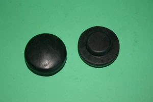 BSA A & B GROUP PETROL FUEL TANK ANTI ROLL MOUNTING RUBBERS A PAIR 42-8052 - Picture 1 of 1