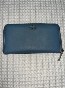 Kate Spade Blue Zip Around Large Wallet - Picture 1 of 4