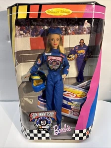 Neu im Karton 1998 Nascar 50th Anniversary Barbie Puppe Mattel Sammlerstücke Erstbesitz - Bild 1 von 5