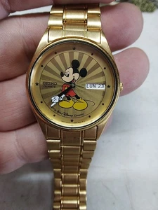 VTG Seiko Mickey Gold Day-Date Sunburst Dial Unisex Watch 7N43-7A59 34mm - Picture 1 of 3