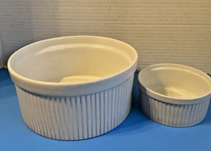 SOUFFLE DISH 5 CUP WITH BONUS 1 CUP SOUFFLE/RAMEKIN EXCELLENT LOOKS UNUSED - Picture 1 of 5