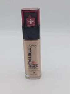 Base ligera L'Oreal Paris hasta 32 horas Fresh Wear 1 oz - Imagen 1 de 9