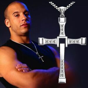 DOMINIC TORRETTO FAST FURIOUS WINE DIESEL RHINESTONE SILVER CROSS NECKLACE