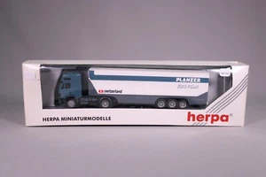 LE1782 HERPA 142267 Camion Ho 1/87 Mercedes Benz SK semi remorque Planzer Bleu - Picture 1 of 9