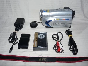 JVC GR-SXM260 GR-SXM260U Super VHS SVHS S-VHS SVHSC Camcorder VCR Player Video - Picture 1 of 8