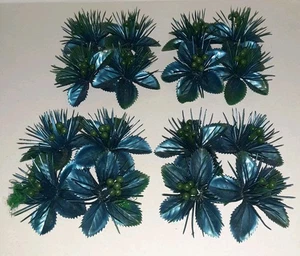 Vintage blau Kunststoff Weihnachten Stechpalme Kerzenringe 2" Kerzen 4er Set Retro MCM - Bild 1 von 9