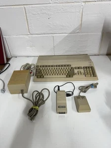 Commodore Amiga 500 Vintage Computer Boxed Untested - Afbeelding 1 van 17
