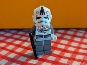 Lego Star Wars Minifigure Set 8129 AT-AT Driver Minifig Figure sw0262 Imperial