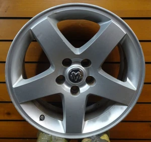 17'' DODGE CHALLENGER MAGNUM 2008-2010 OEM Factory Alloy Wheel Rim 2358 2552 - Picture 1 of 11