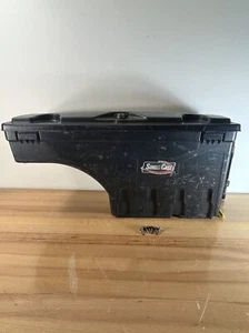 UnderCover Swing Case Toolbox Fits 2007-2018 Silverado/Sierra SM1003LD NO KEY - Picture 1 of 20