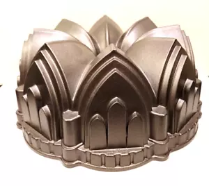 Heavy Nordic Ware Art Deco Metal Bundt Pan 9" Gothic 10 Cup Non-Stick Cathedral - Picture 1 of 4