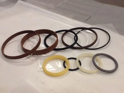 DWD511677 DOOSAN Seal KIT 511677 D511677 SK-0816028011D - Image 1 of 3