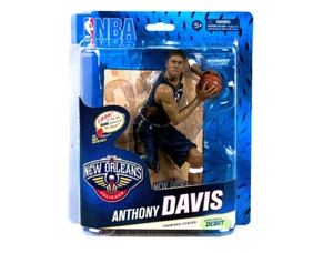 McFarlane Sportspicks NBA Series 24 Anthony Davis Gold Chase Variant Figur - Bild 1 von 1