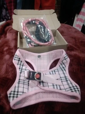 XL Pink Dog Harness And Leash Set - Image 1 of 4
