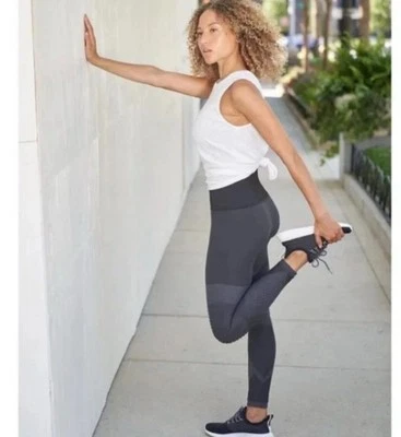 Leggings SPANX para mujer grandes grises mírame ahora moto tiro alto sin costuras Foto 1 de 4