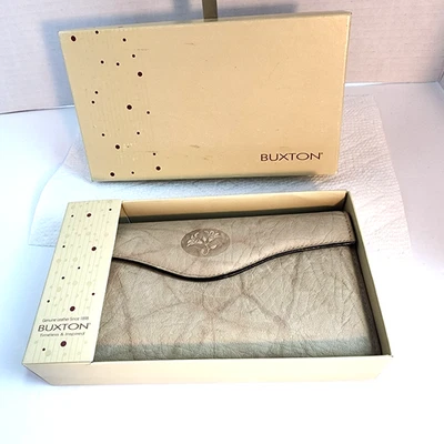 Cartera sin asas de cuero beige Buxton vintage con monedero y ranuras de identificación nueva en caja Foto 1 de 4