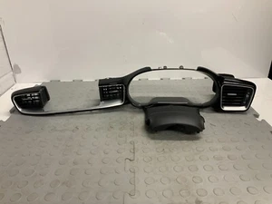 KIA PROCEED MK3 DASHBOARD AIR VENTS WITH INSTRUMENT CLUSTER COVER - Picture 1 of 15